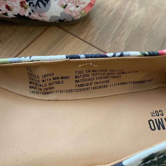 Mossimo Print Flats - Picture 4 of 5